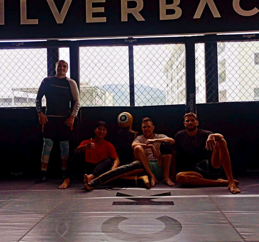 тренер по вольной борьбе, мастер спорта